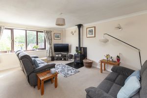 Sitting Room- click for photo gallery